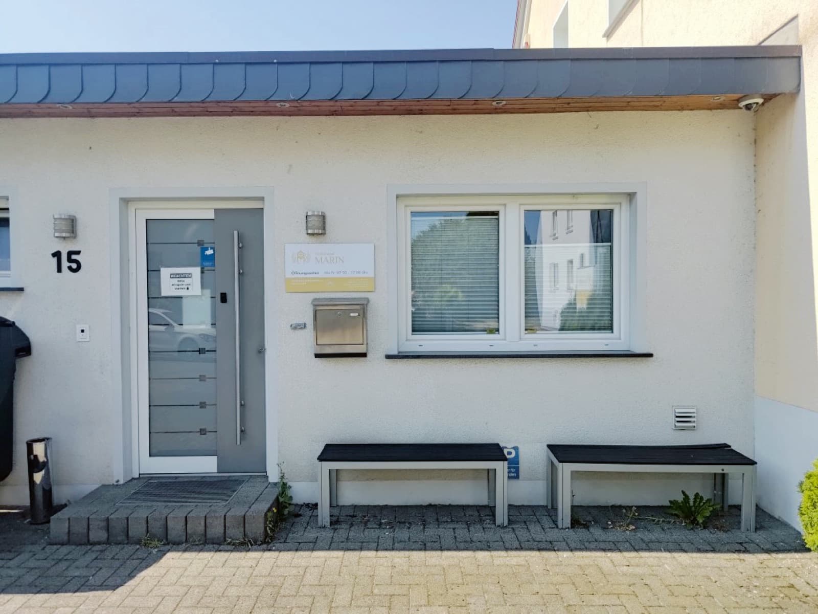 Eingang von Goldankauf Marin in der Wilhelm-Busch-Straße 15, Bückeburg